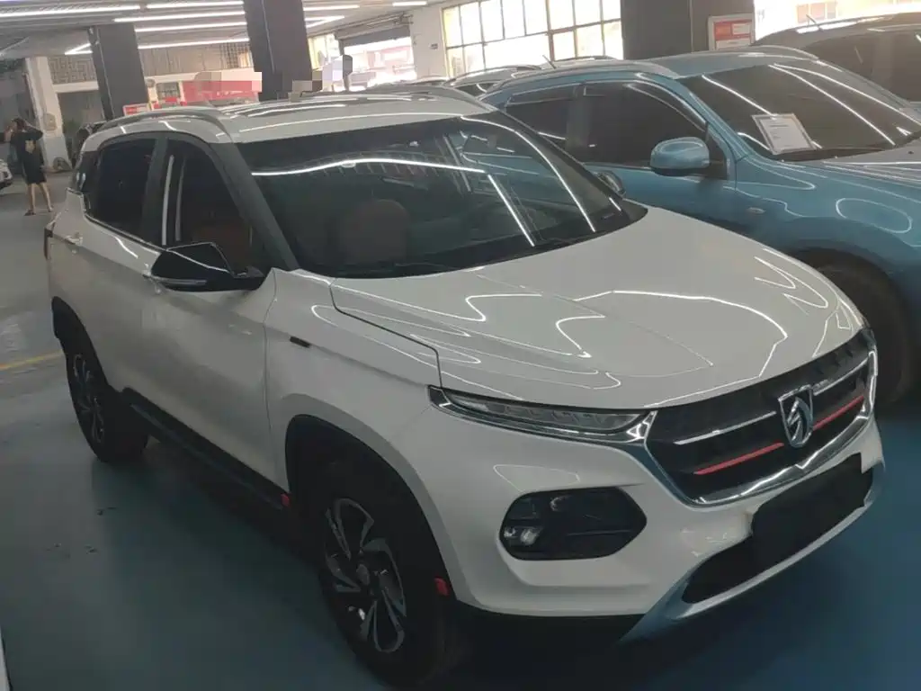 Baojun 510 2017 2017 1.5L Auto Luxury