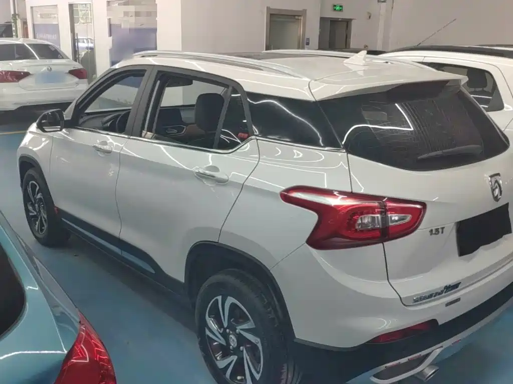 Baojun 510 2017 2017 1.5L Auto Luxury