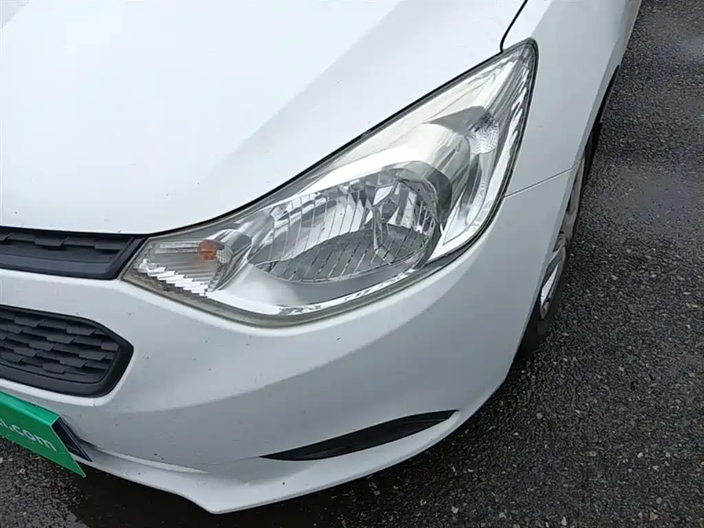 Chevrolet Sail 2015 Sail 3 1.3L Manual Cozy Edition фото 24