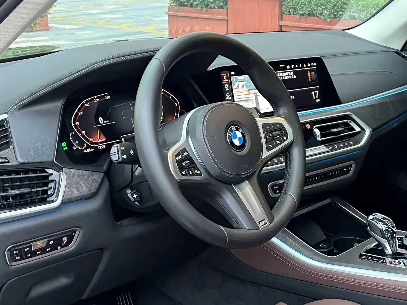 BMW X5 (Import) 2020 xDrive40i M Sport Package фото 16