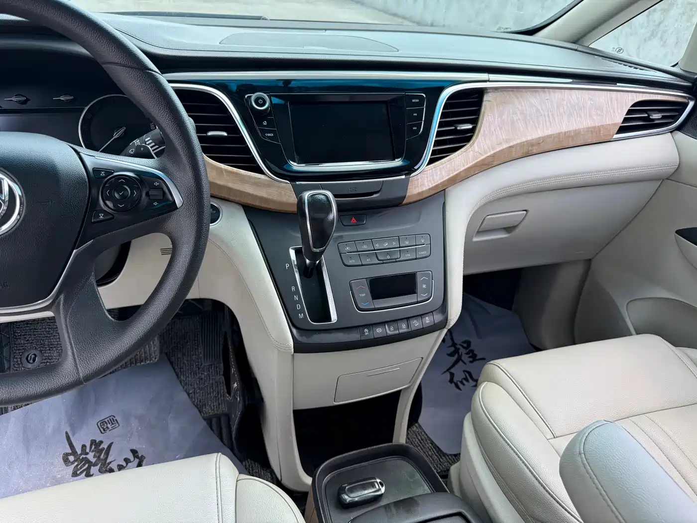 Buick GL8 2018 ES 28T Comfort Type China VI фото 10
