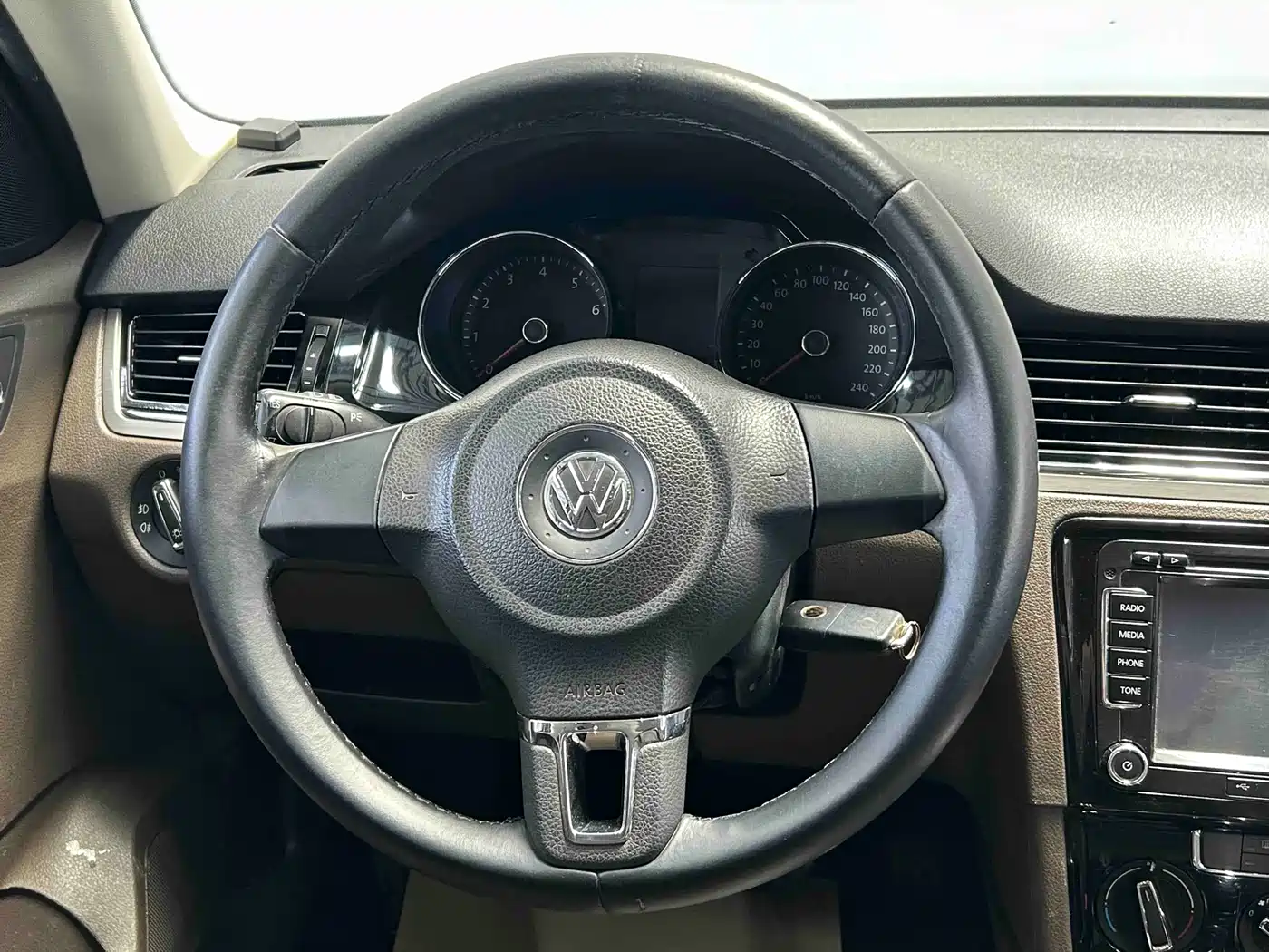 Volkswagen Bora 2013 1.4T Automatic Comfort фото 22