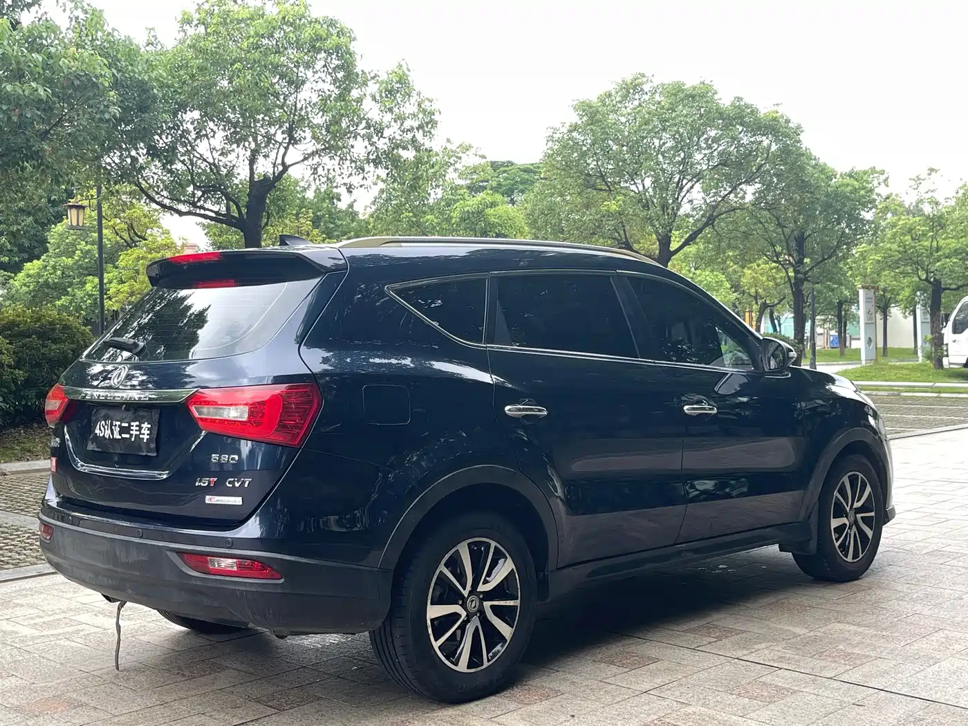 Dongfeng Fengguang Fengguang 580 2017 2017 1.5T CVT Luxury