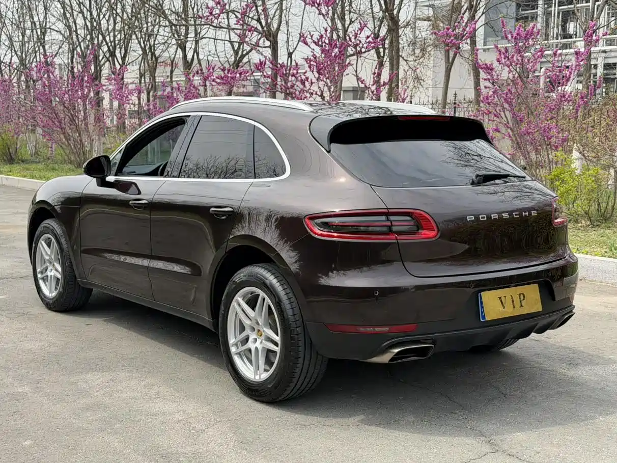 Porsche Macan 2016 Macan 2.0T фото 6