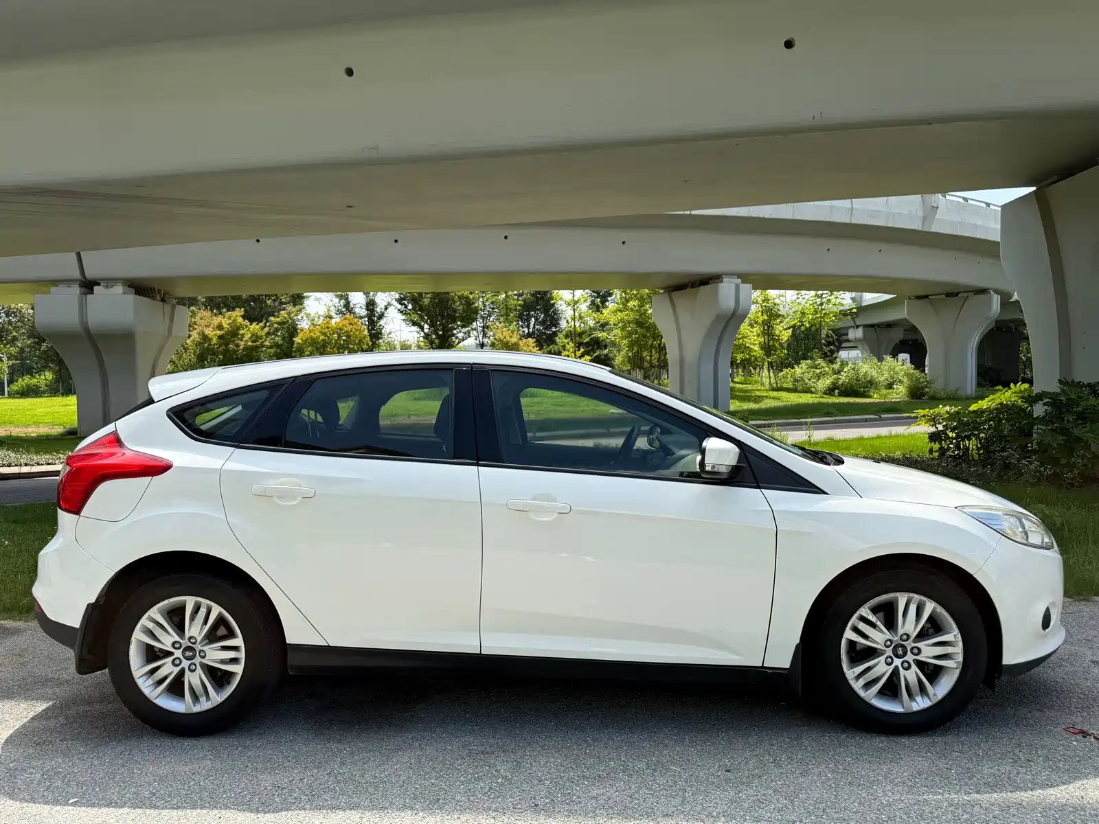 Фото 7 - Ford Focus