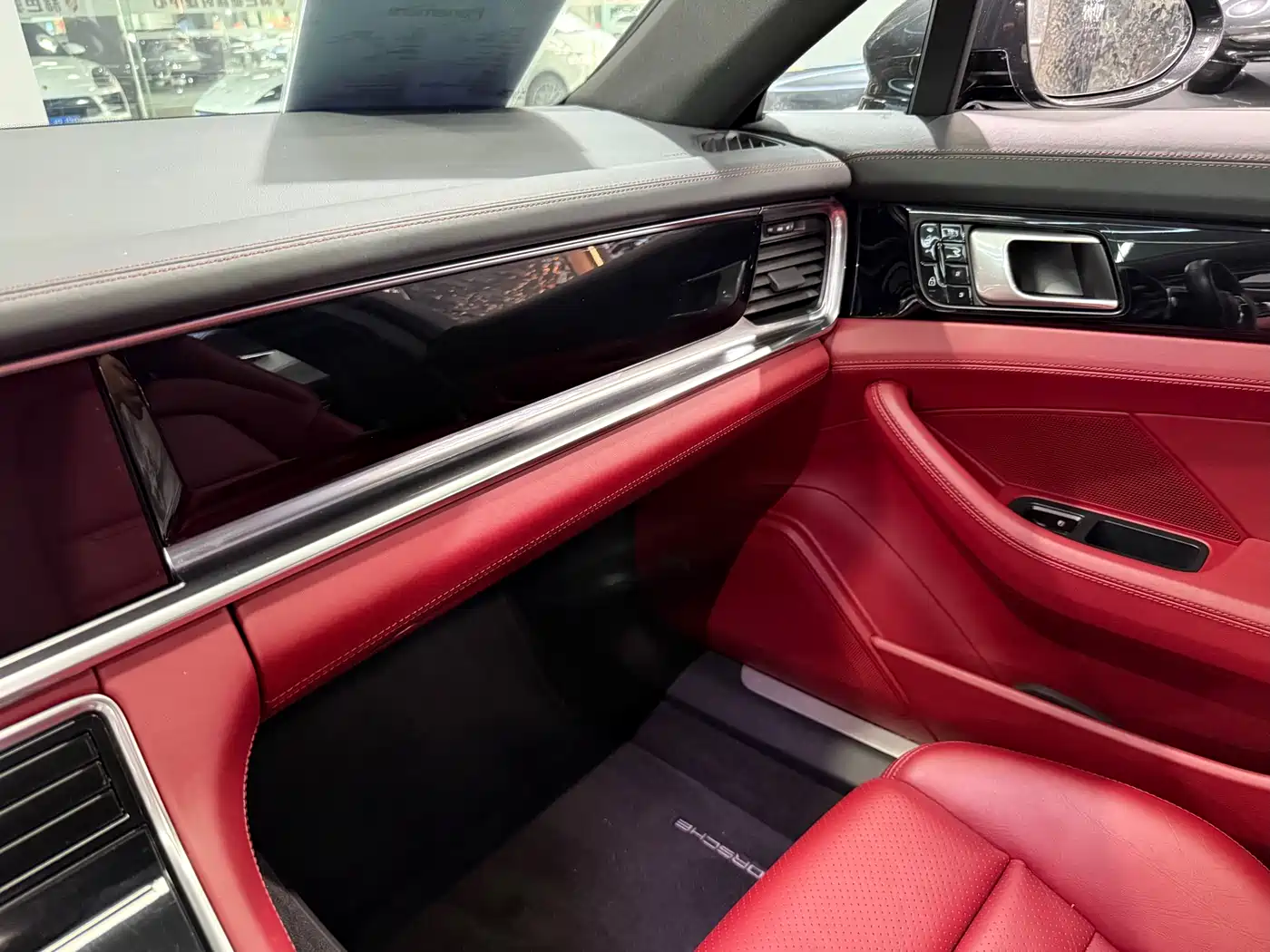 Porsche Panamera 2021 Model Panamera 2.9T фото 10