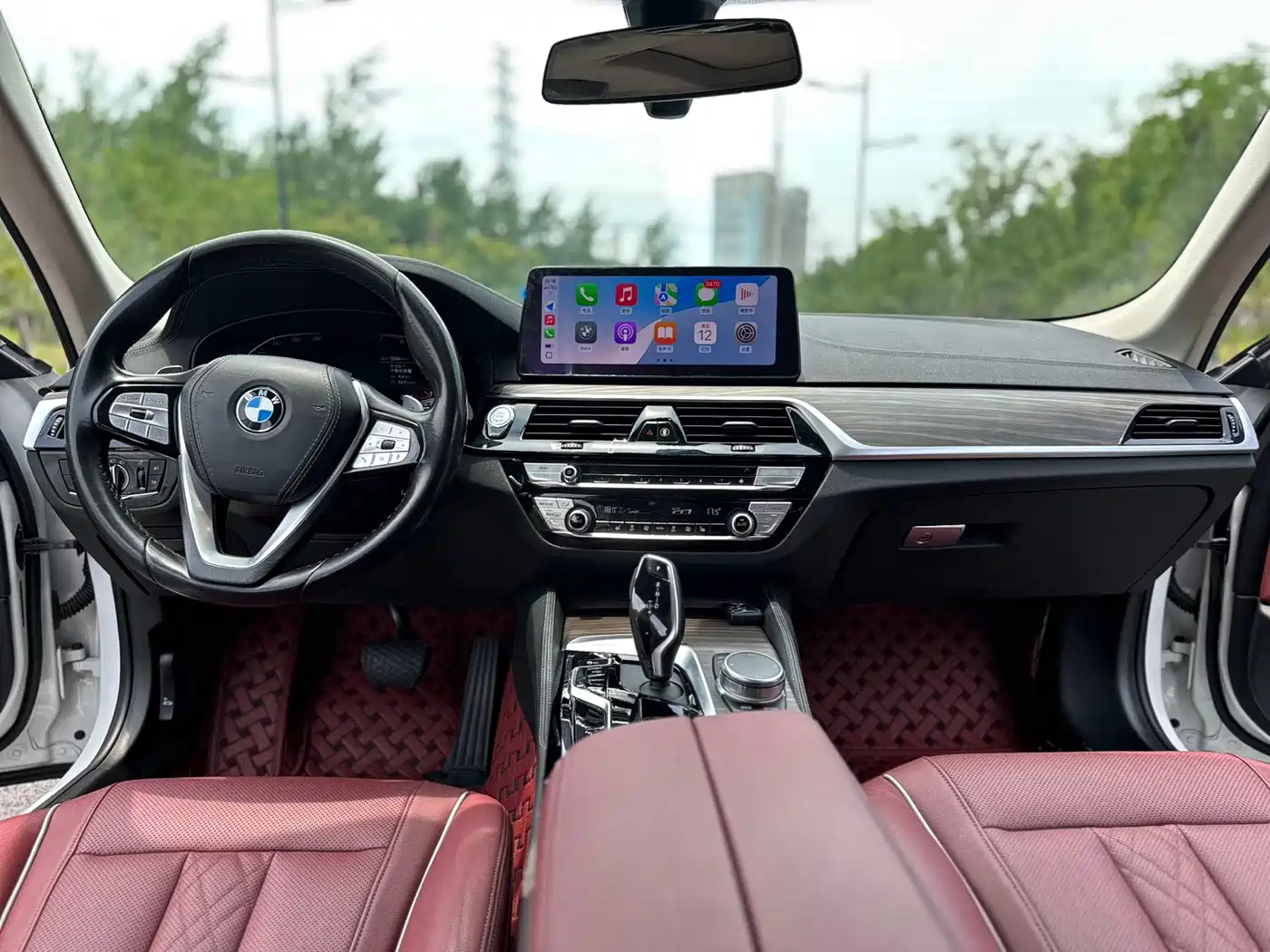 BMW 5-SERIES