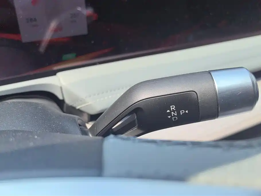 GEELY GALAXY GALAXY E8