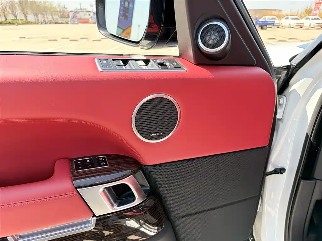 Land Rover Range Rover 2014 3.0 SC V6 Vogue SE фото 18
