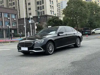 Mercedes-Benz E