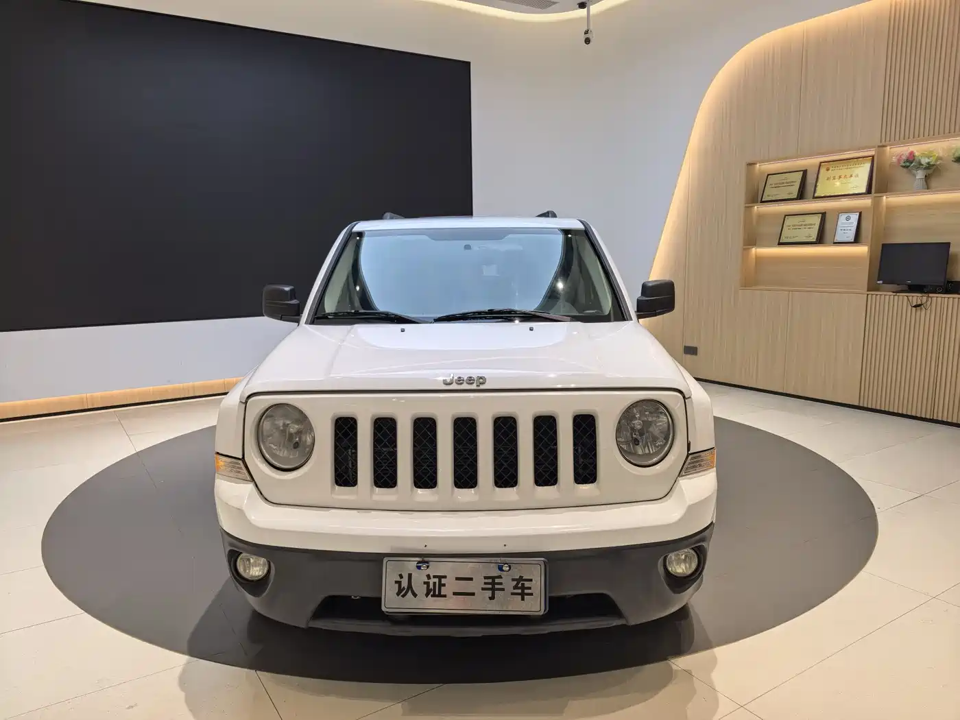 Jeep Patriot 2015 2014 2.4L Sport