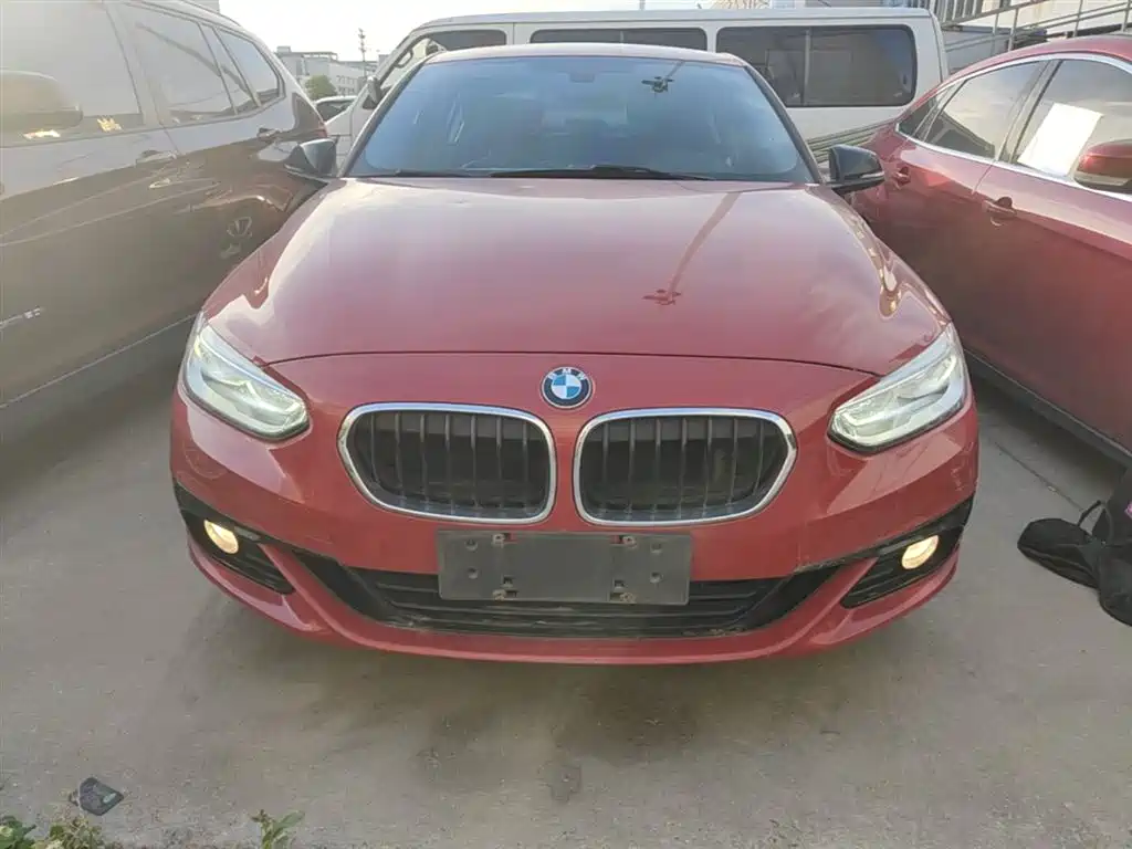 BMW 1 Series 2017 120i Design Package фото 3