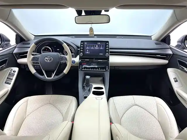 Toyota Avalon 2019 Hybrid 2.5L Luxury Edition China V фото 8
