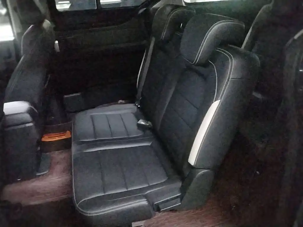WULING AUTOMOBILE WULING JOURNEY