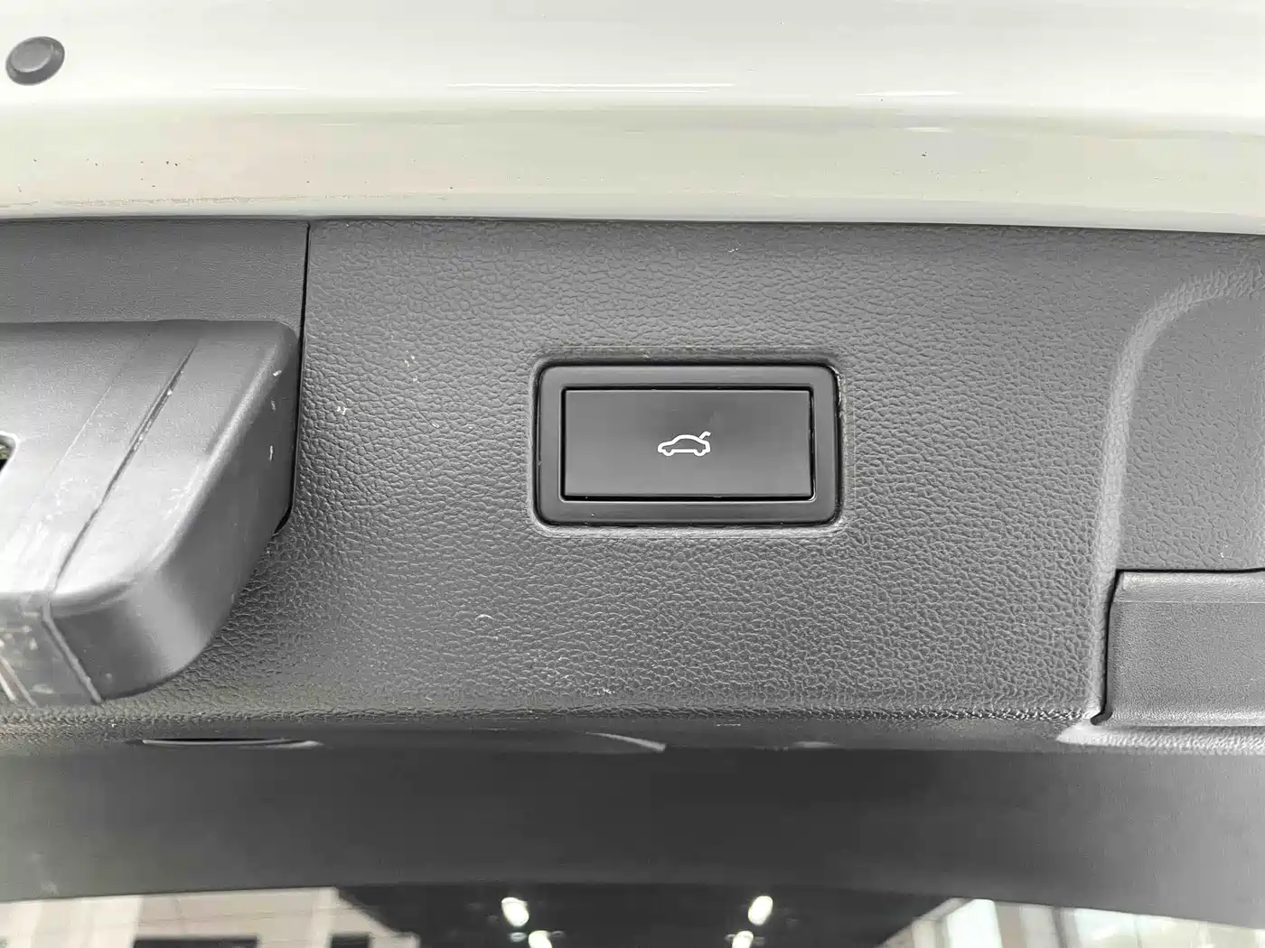 Volkswagen Tayron 2023 280TSI 2WD Luxury Plus Advanced Edition фото 13