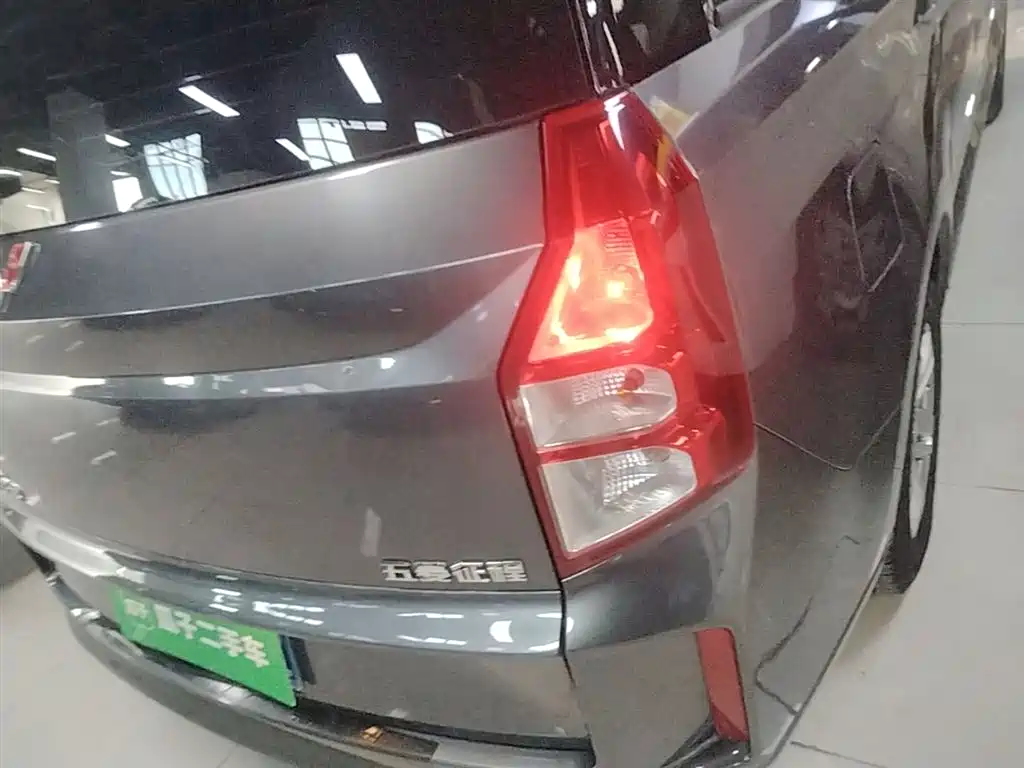 WULING AUTOMOBILE WULING JOURNEY