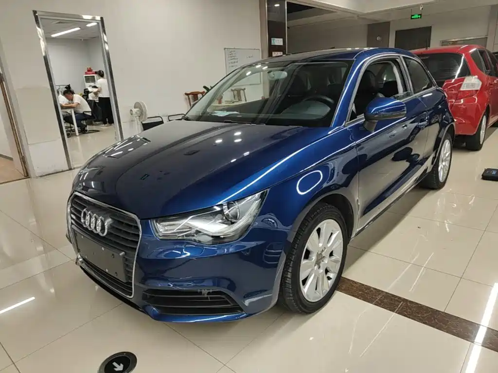 Фото 1 - Audi A1