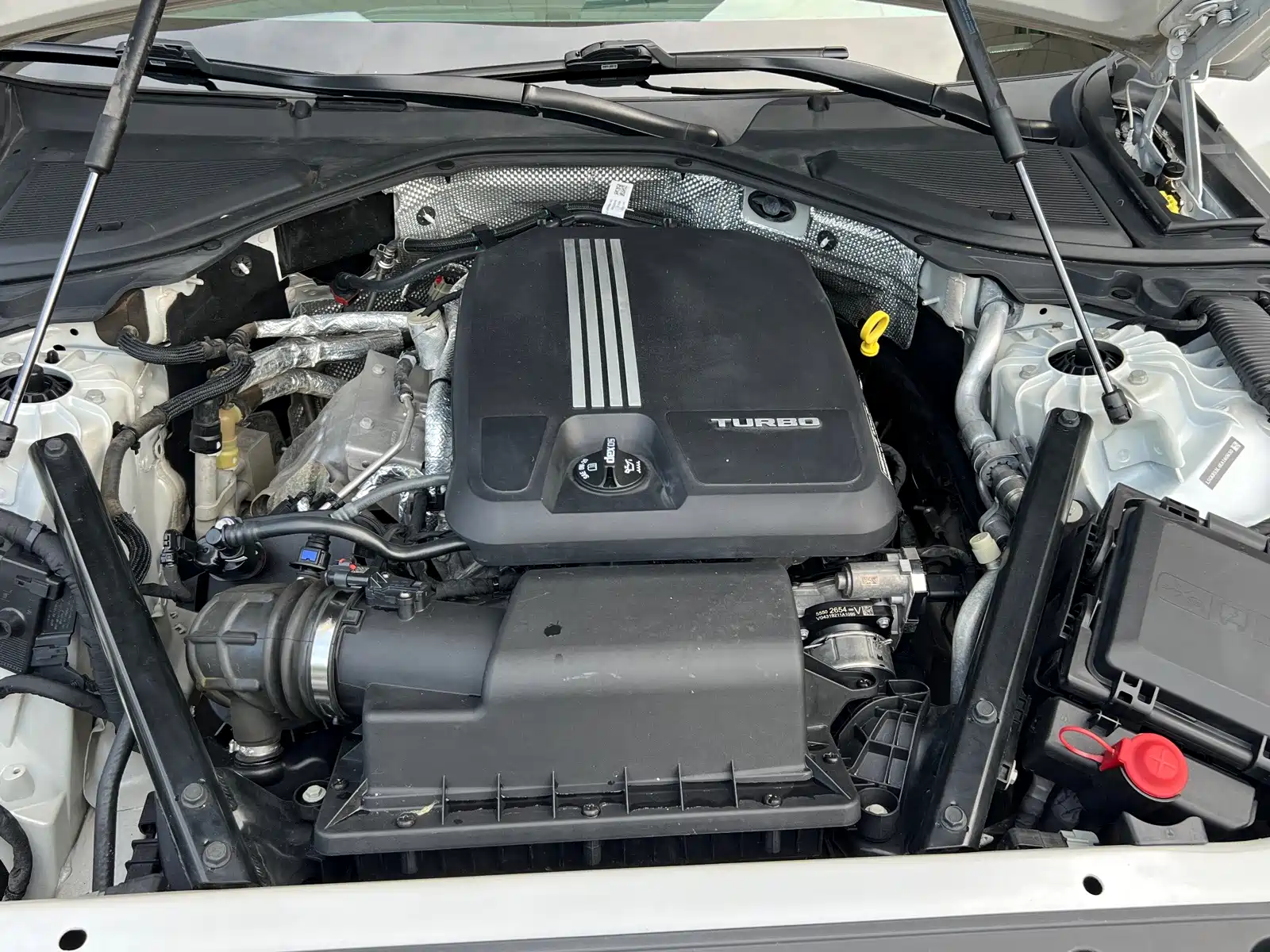 Фото 23 - Cadillac CT6