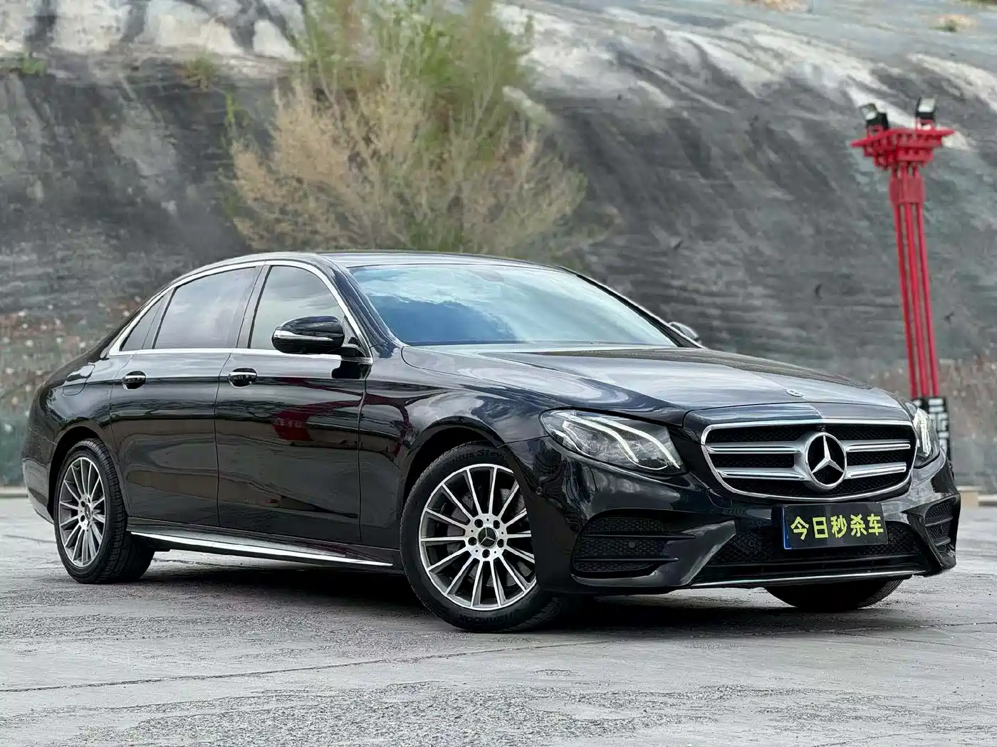Mercedes-Benz E-Class 2018 E 300 L Sport Fashion фото 3