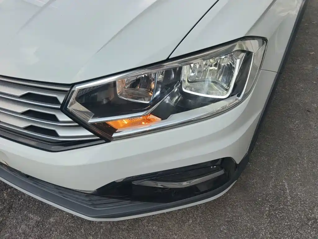 Volkswagen C-TREK 2018 2017 1.6L Automatic Comfort