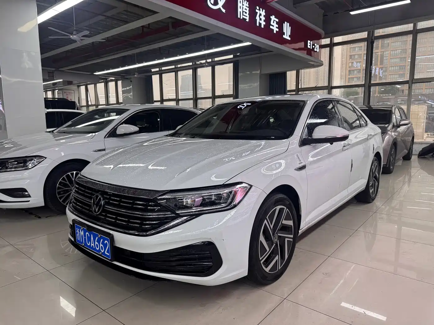 Volkswagen Sagitar 2023 300TSI DSG Excellence Edition