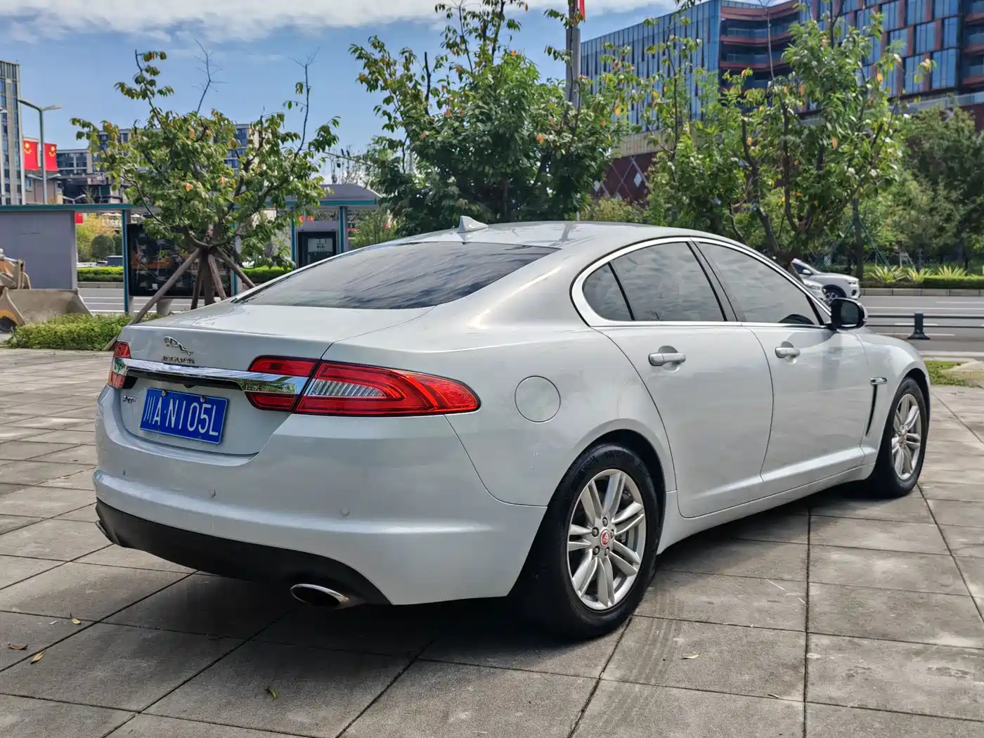 Jaguar XF 2015 2015 XF 2.0T Style Edition