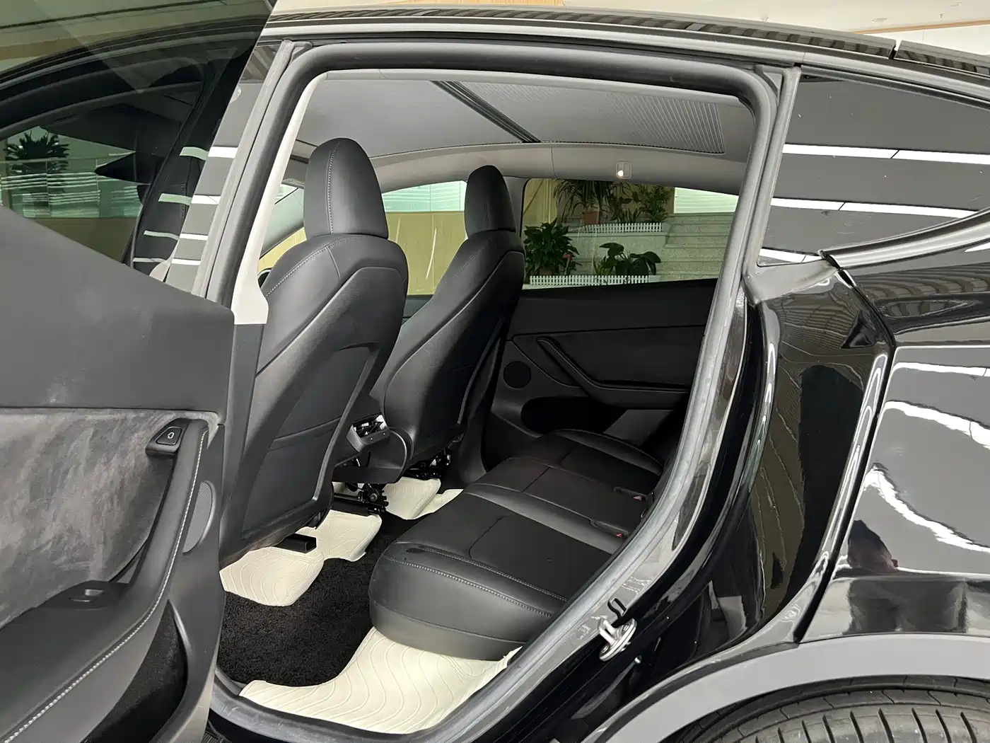 Фото 7 - Tesla Model Y