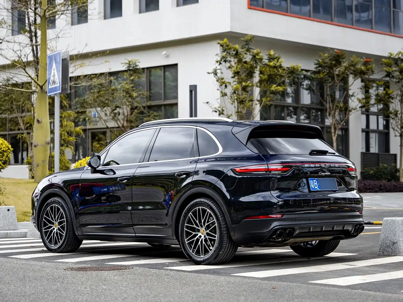Porsche Cayenne 2019 Cayenne 3.0T фото 15