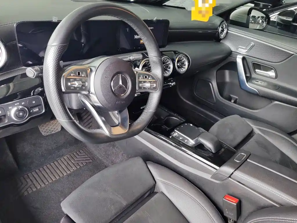Фото 4 - Mercedes-Benz A-Class