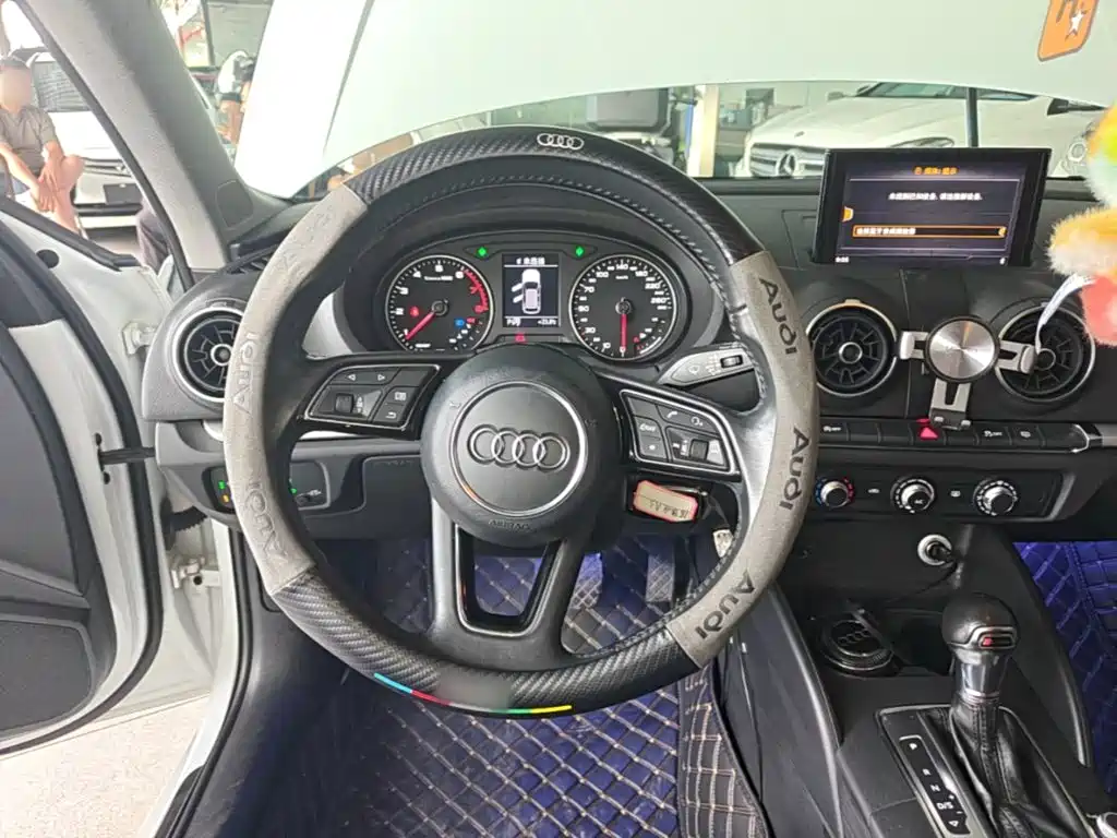 Photo 11 - Audi A3