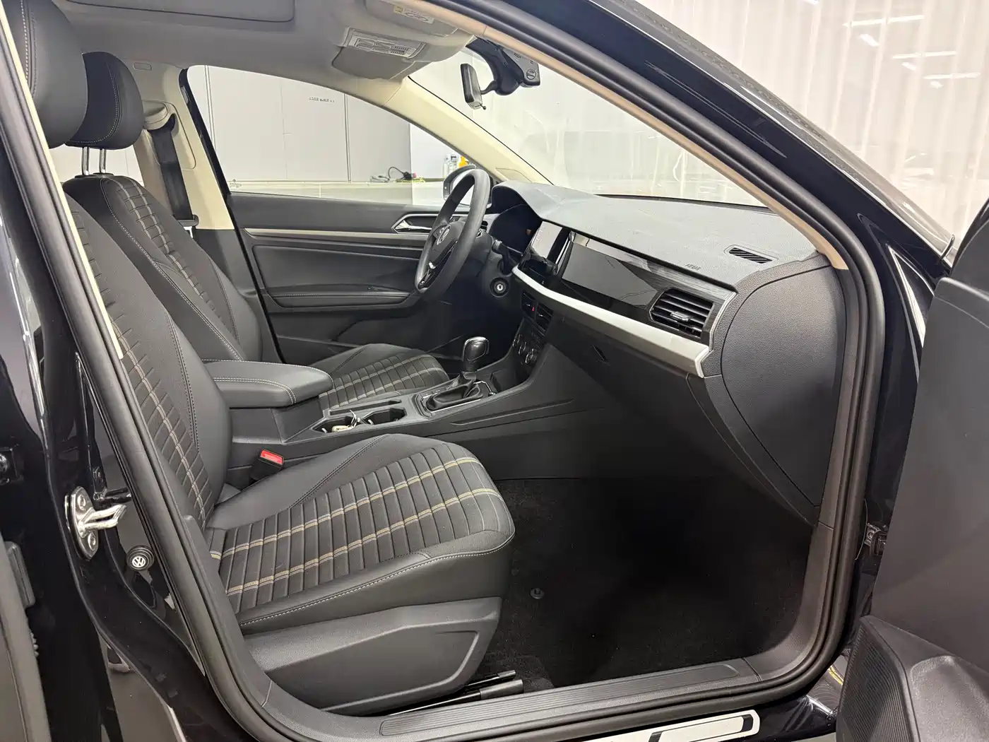 Volkswagen Lavida 2022 280TSI DSG Comfort Edition фото 8