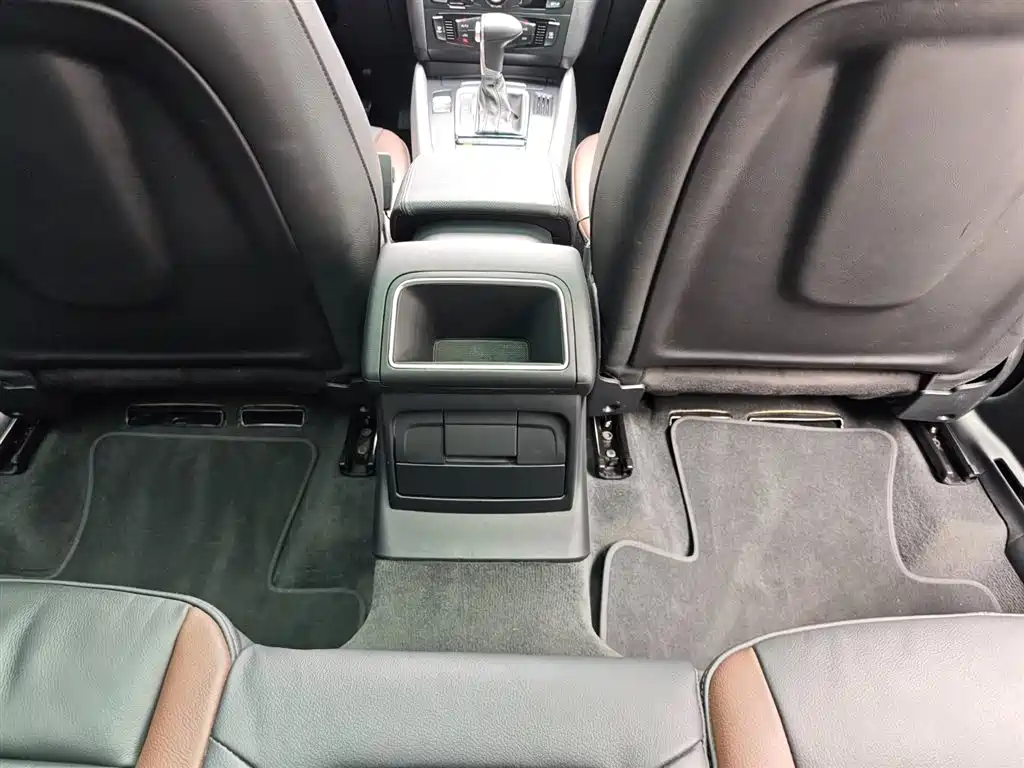 Audi Q5 2018 Collector's Edition 40 TFSI Progressive фото 26