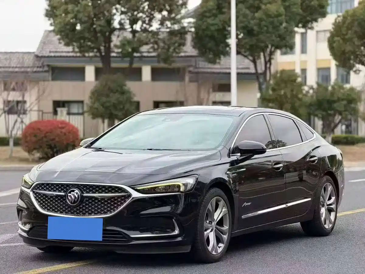 Buick LaCrosse 2022 Avenir First Edition