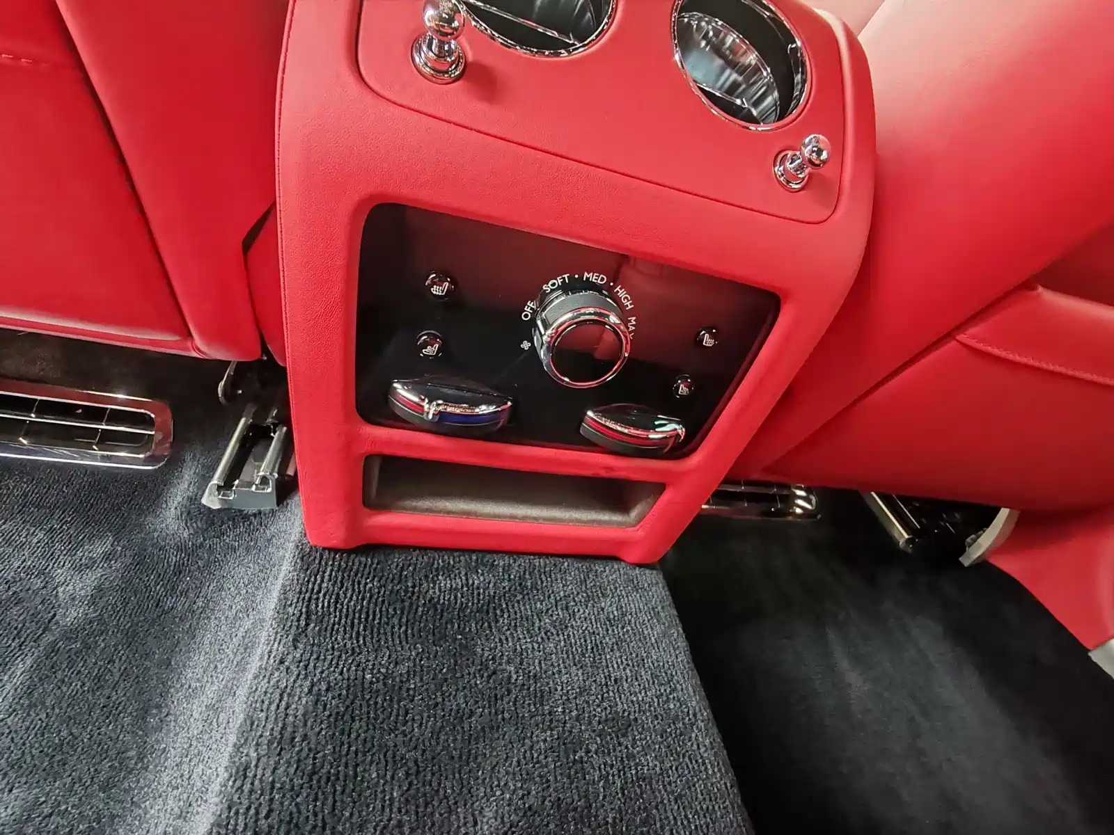 Фото 13 - Rolls-Royce Ghost