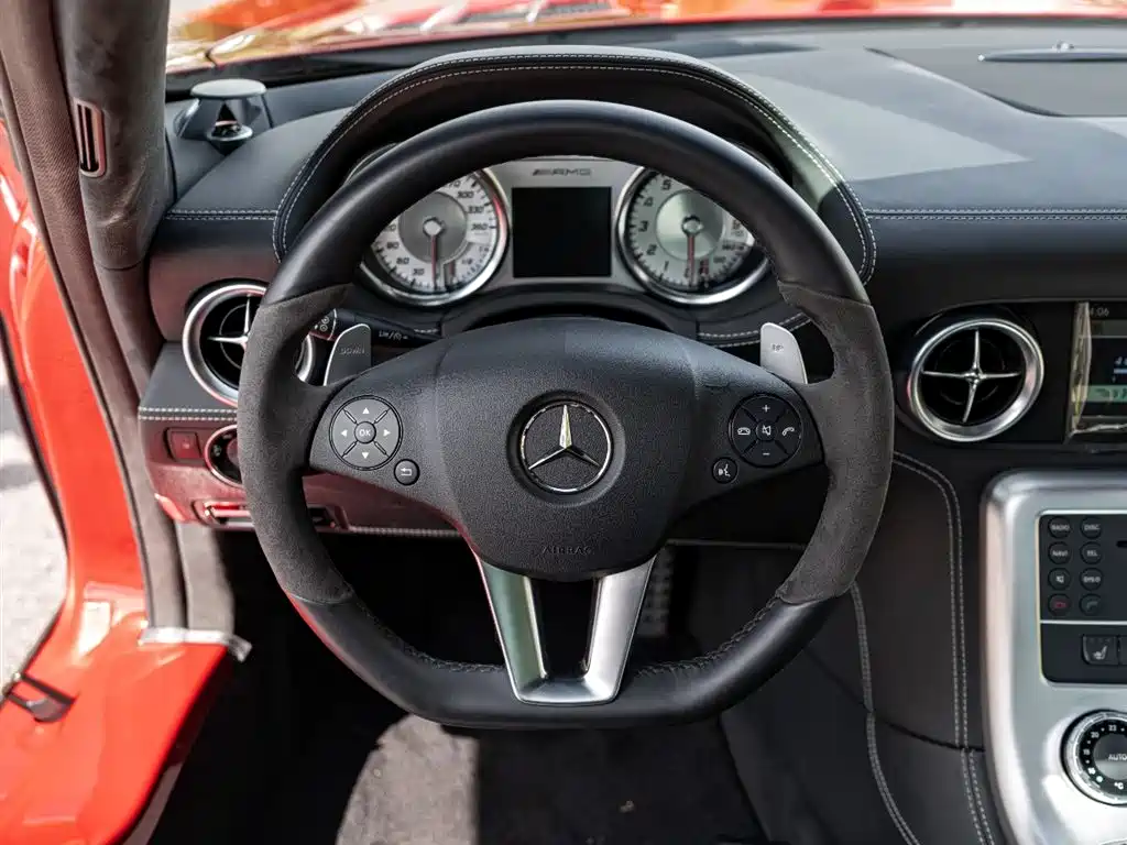 Mercedes-Benz SLS AMG 2011 SLS AMG фото 11