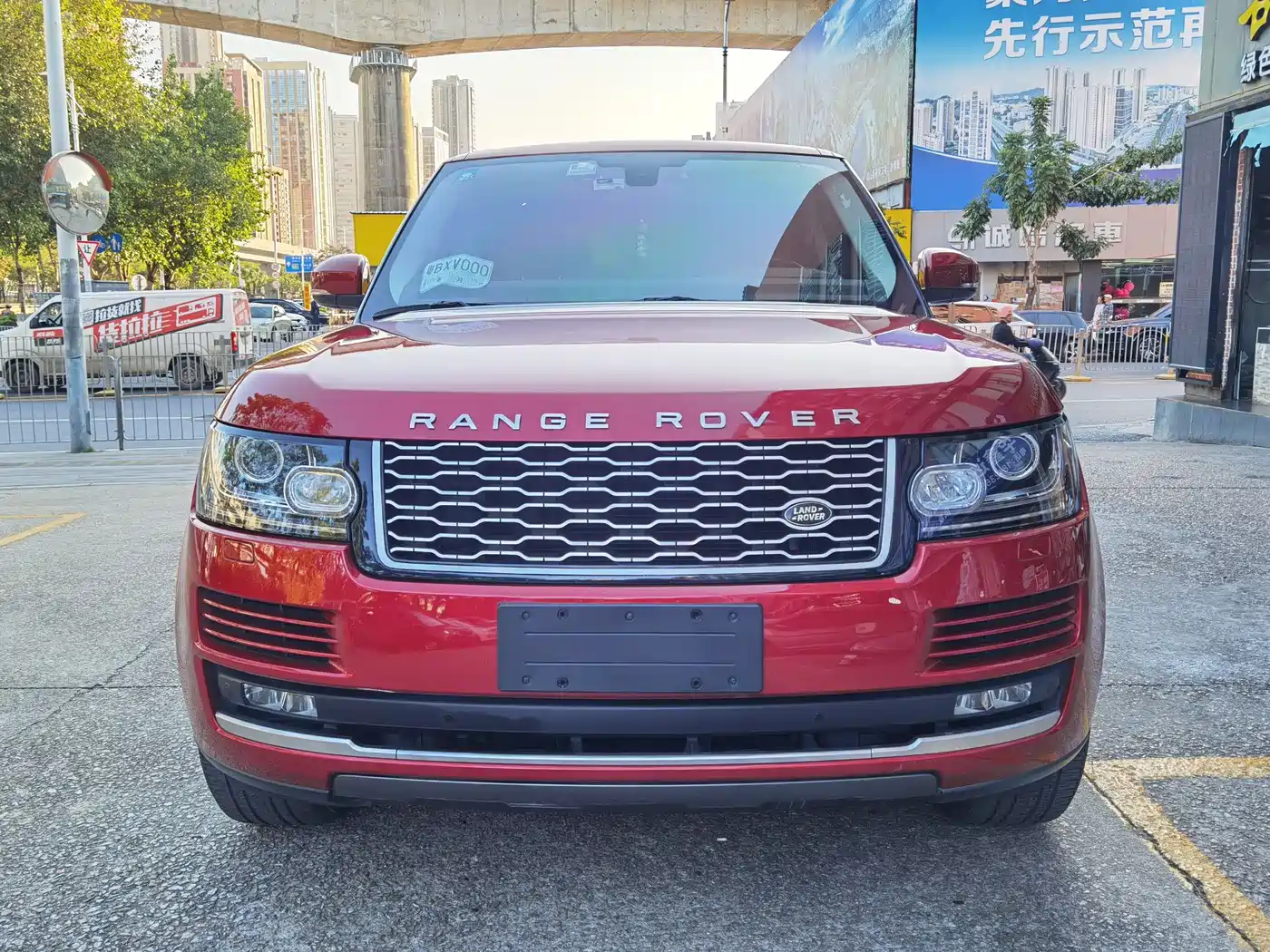 Land Rover Range Rover 2014 Facelift 3.0 SC V6 Vogue фото 2