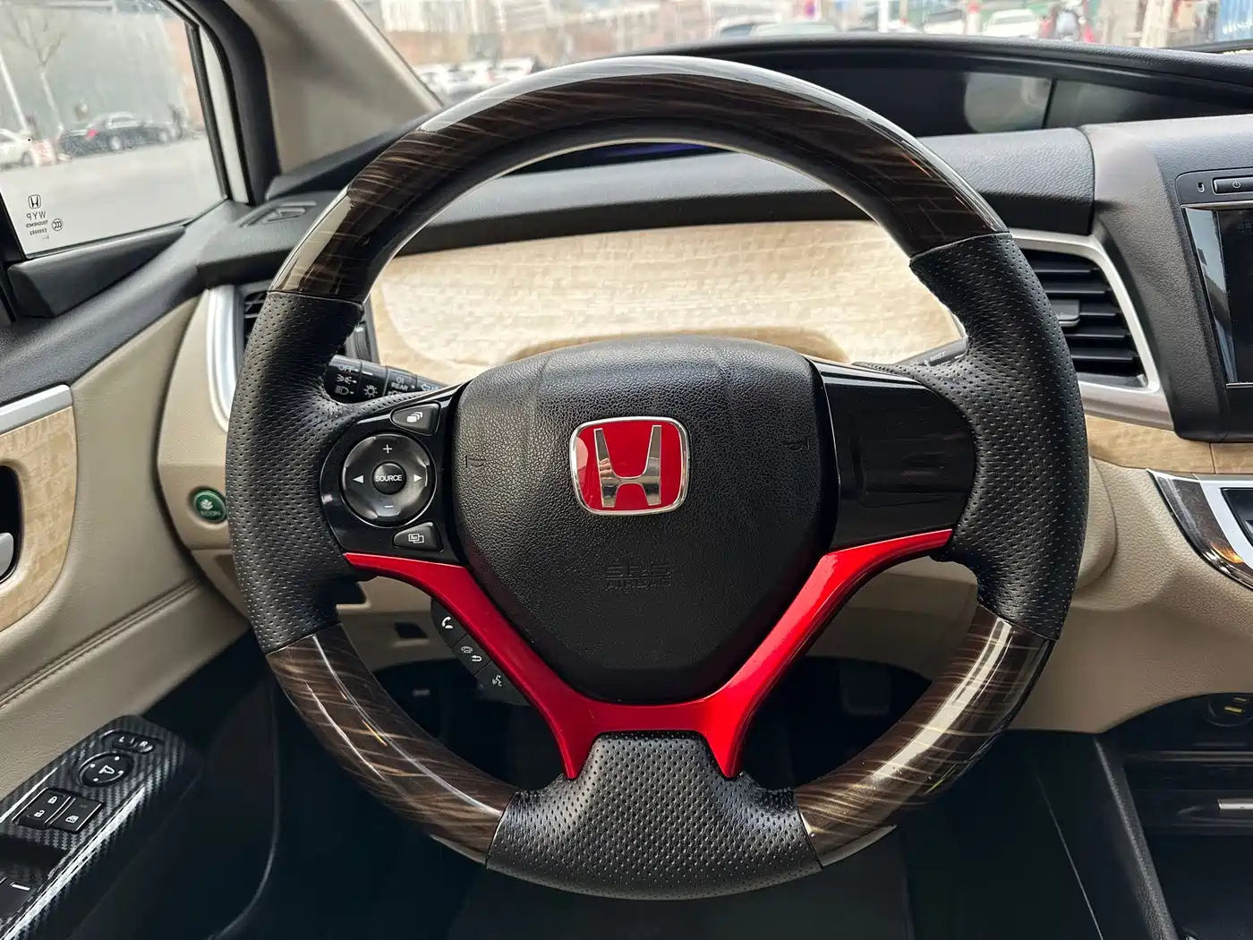 Honda Jade 2014 2013 1.8L Automatic Comfort Edition 5-seater
