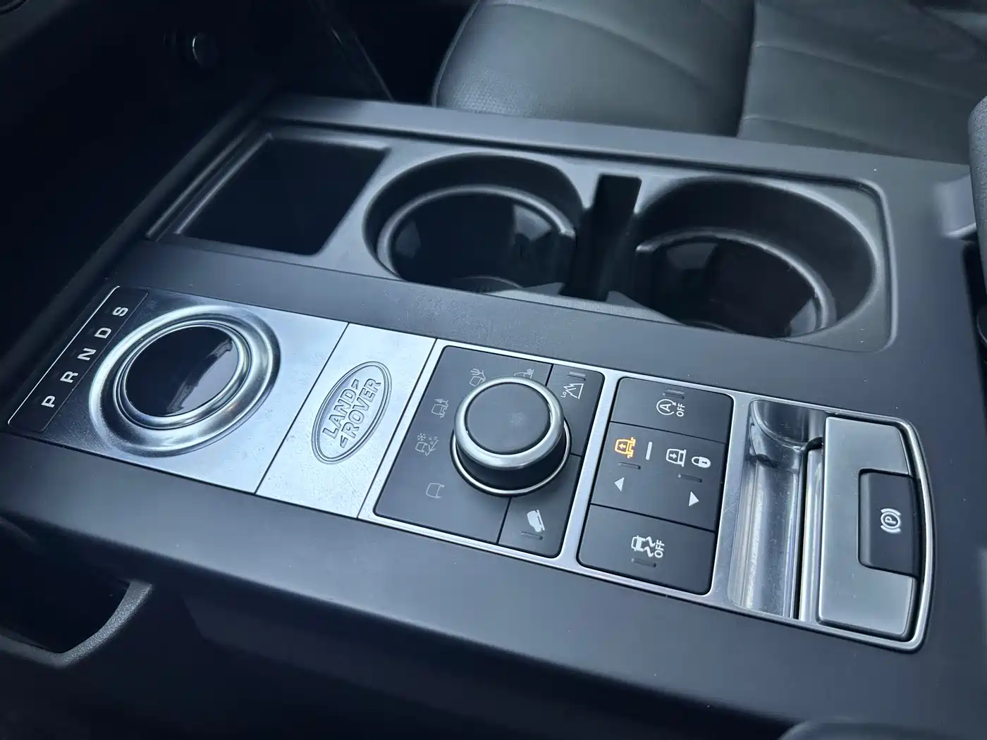 Land Rover Discovery 2020 3.0 SC V6 SE фото 8