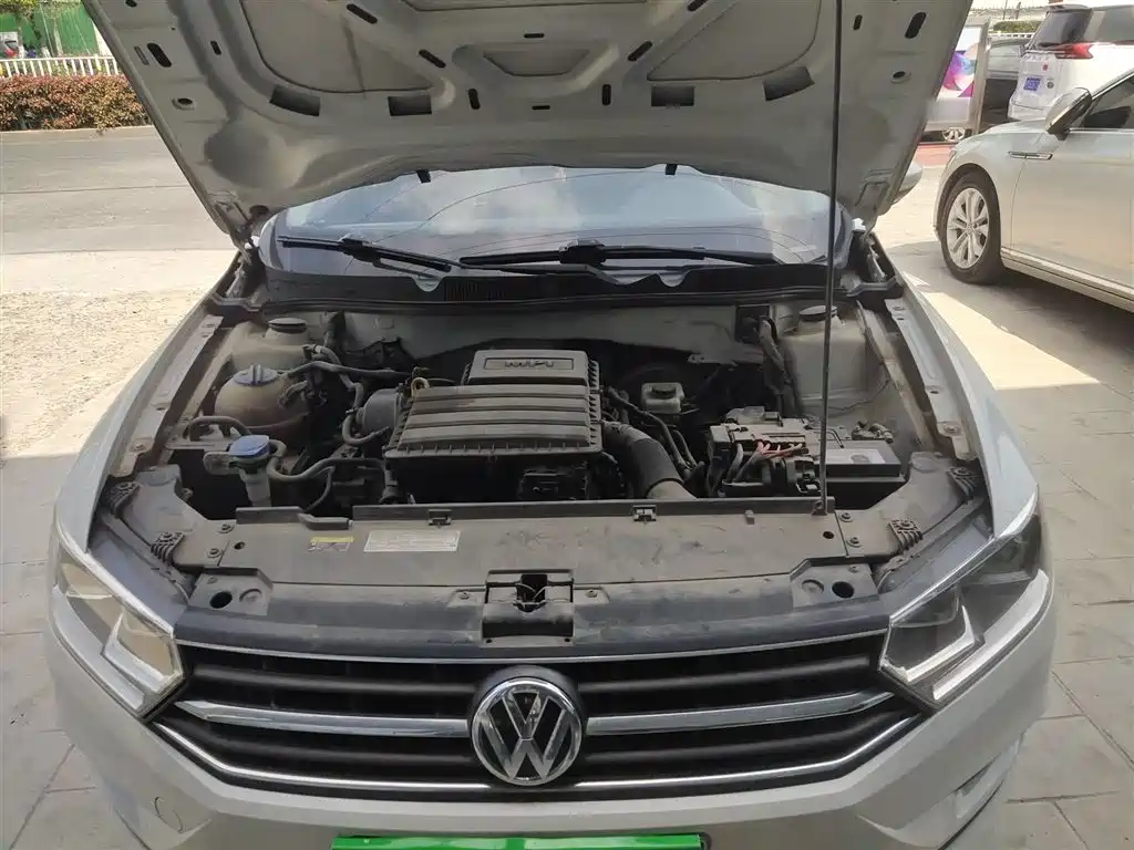 Volkswagen Bora 2018 1.5L Automatic Fashion фото 20