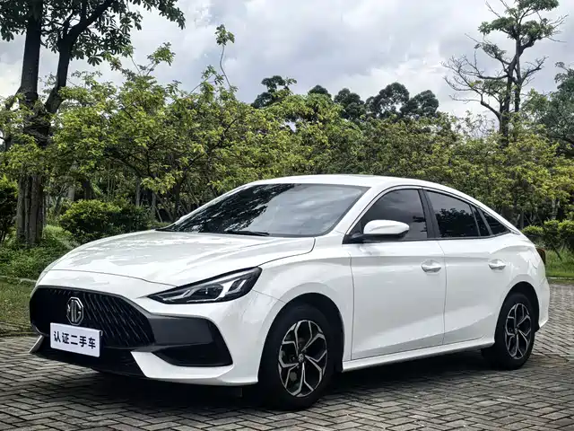 MG 5 2023 180DVVT Manual Luxury Edition