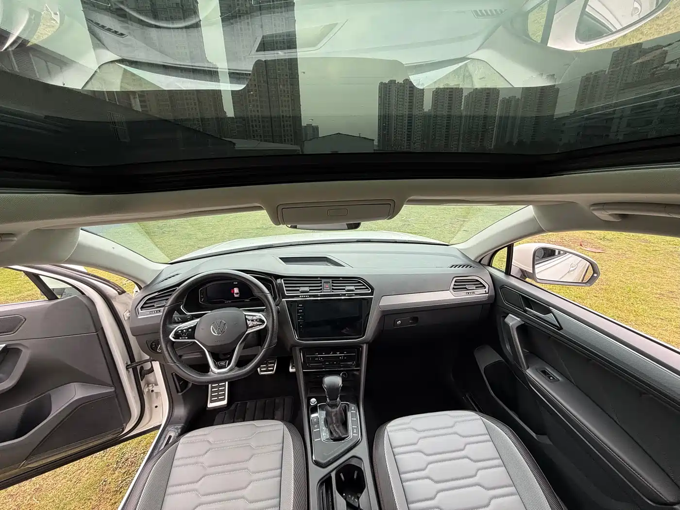 Volkswagen Tiguan X 2021 330TSI 2WD Flagship фото 9