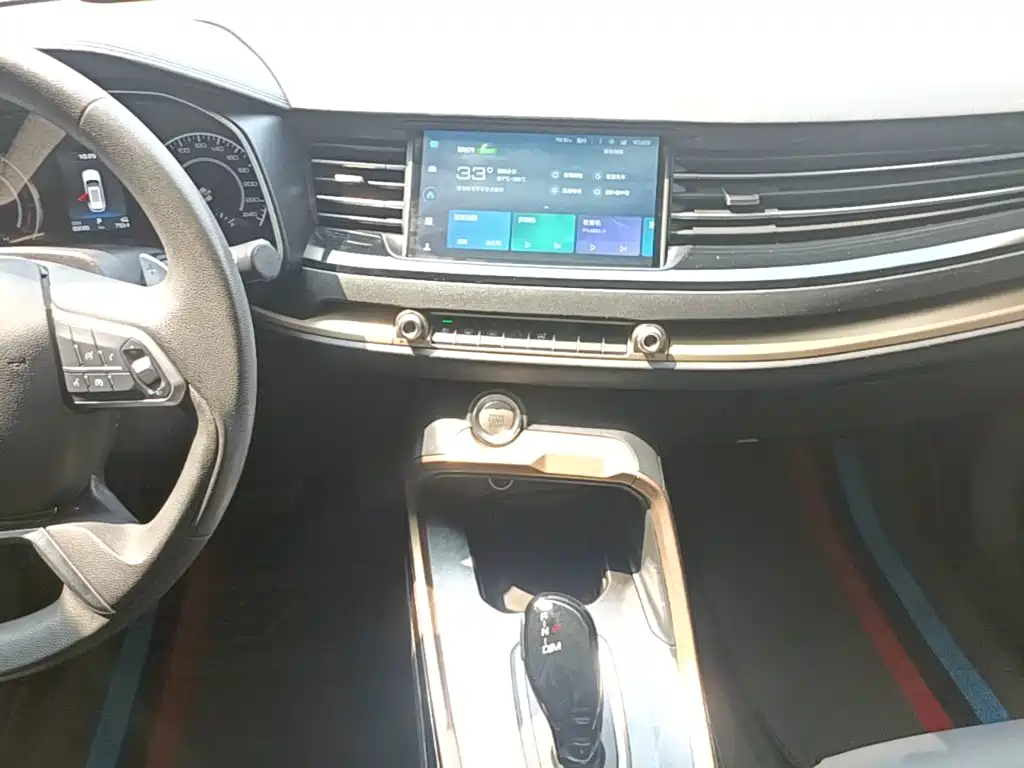 Фото 9 - Haval H6
