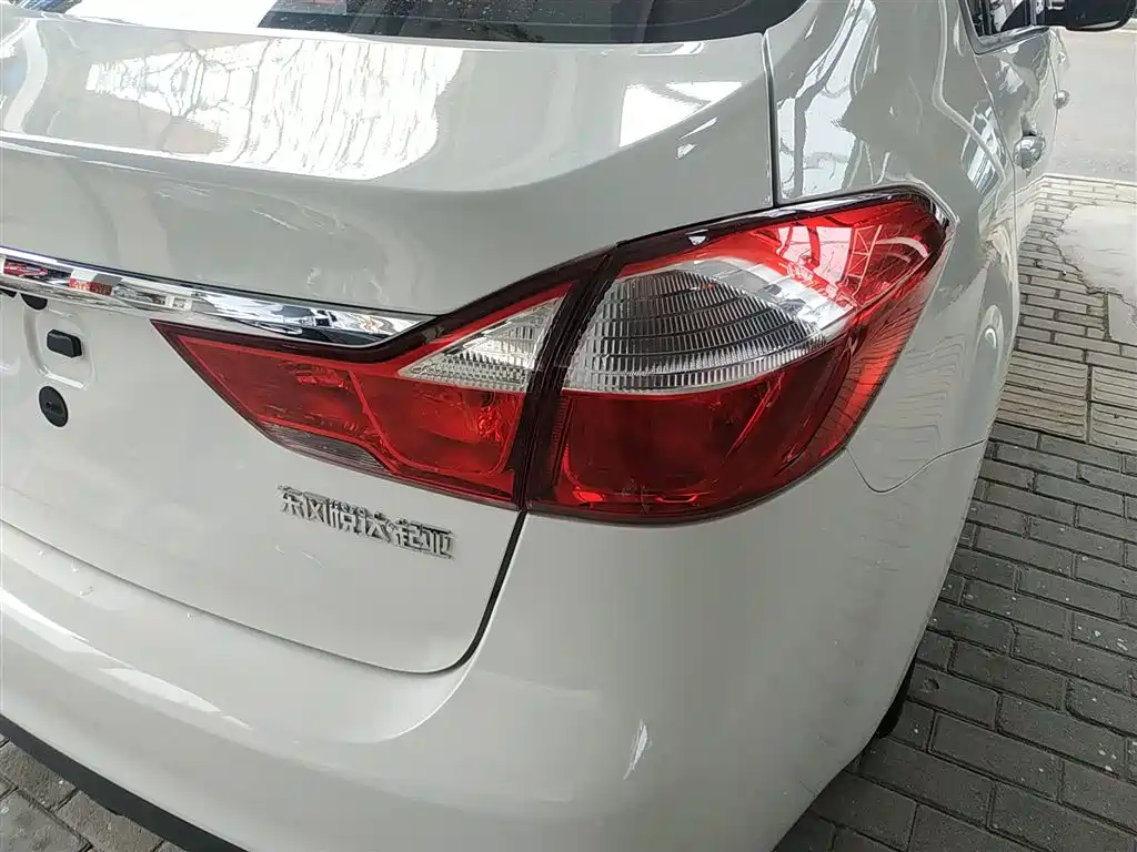 Kia K3 2016 1.6L Automatic GLS фото 8