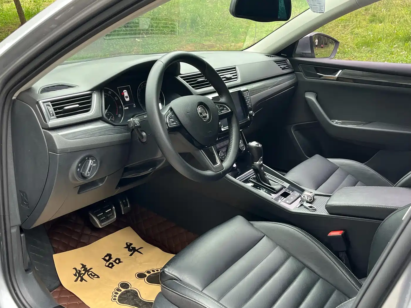Škoda Superb 2016 TSI330 DSG Smart Edition фото 8