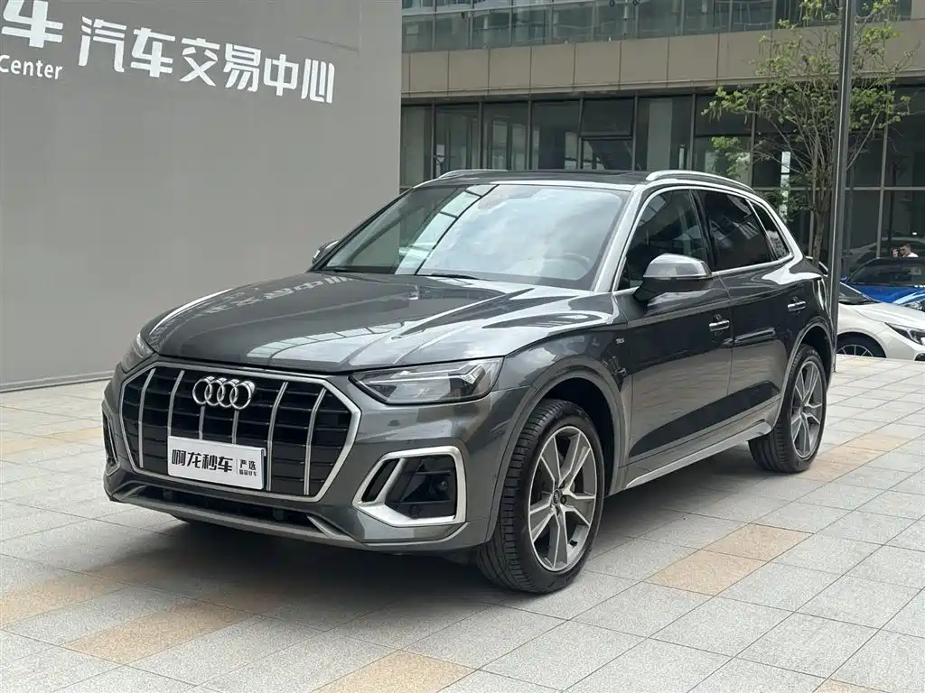 Audi Q5L 2021 45 TFSI Luxury Dynamic фото 2