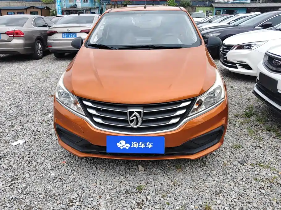 Baojun 310 2017 2016 1.2L Manual Value Edition