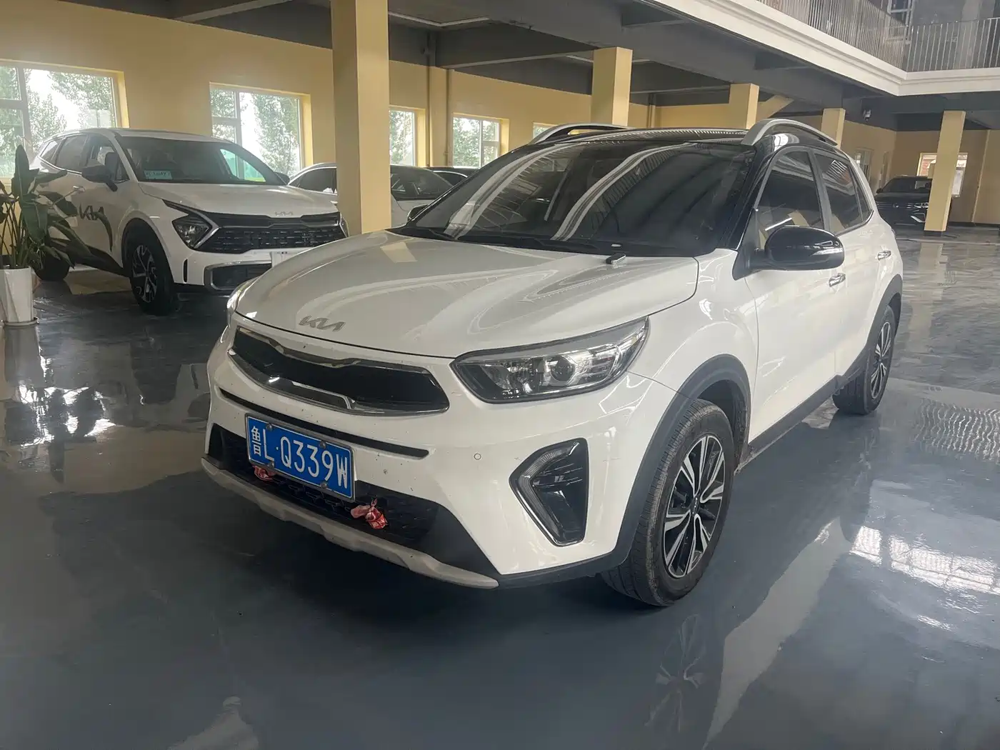 Kia KX1 2021 1.4L CVT Sunroof Version