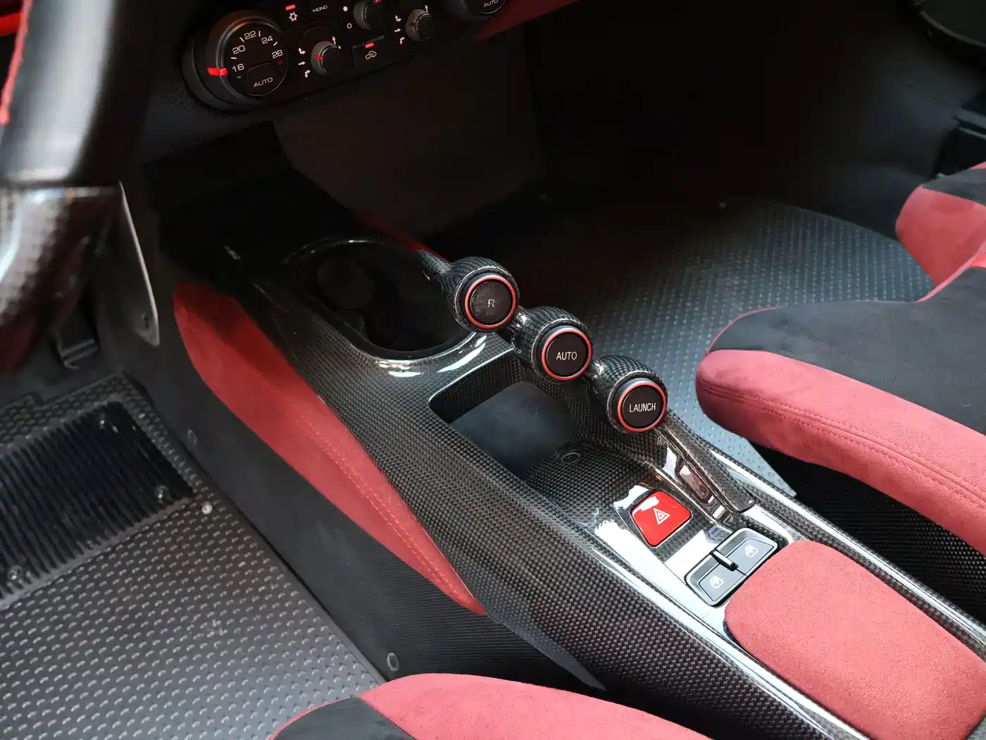 Ferrari 488 2019 2018 488 Pista