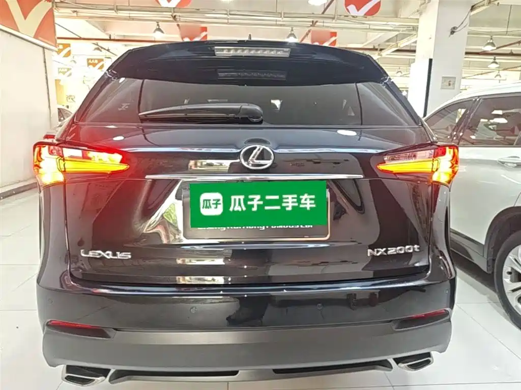Lexus NX 2015 200t AWD F Sport фото 6