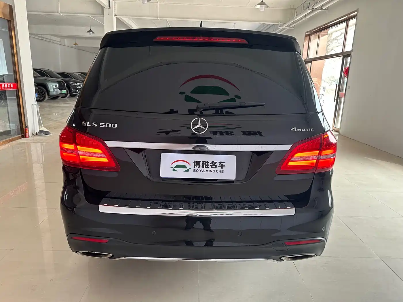 Mercedes-Benz GLS 2018 Facelift GLS 500 4MATIC фото 4